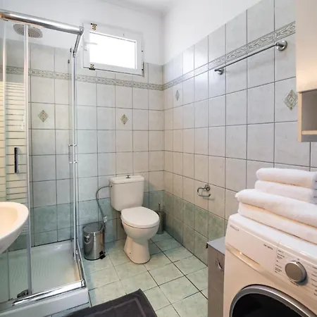 Дом отдыха Irinis House